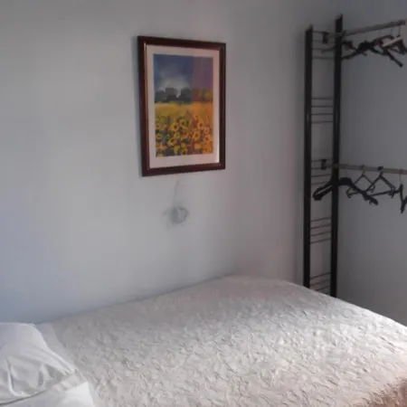 Perola Dos Anjos Hostel *
