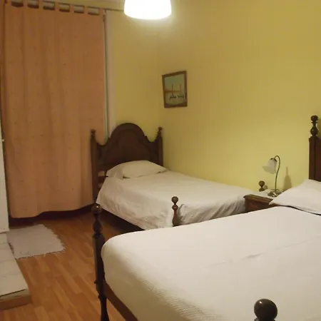 Perola Dos Anjos Hostel *